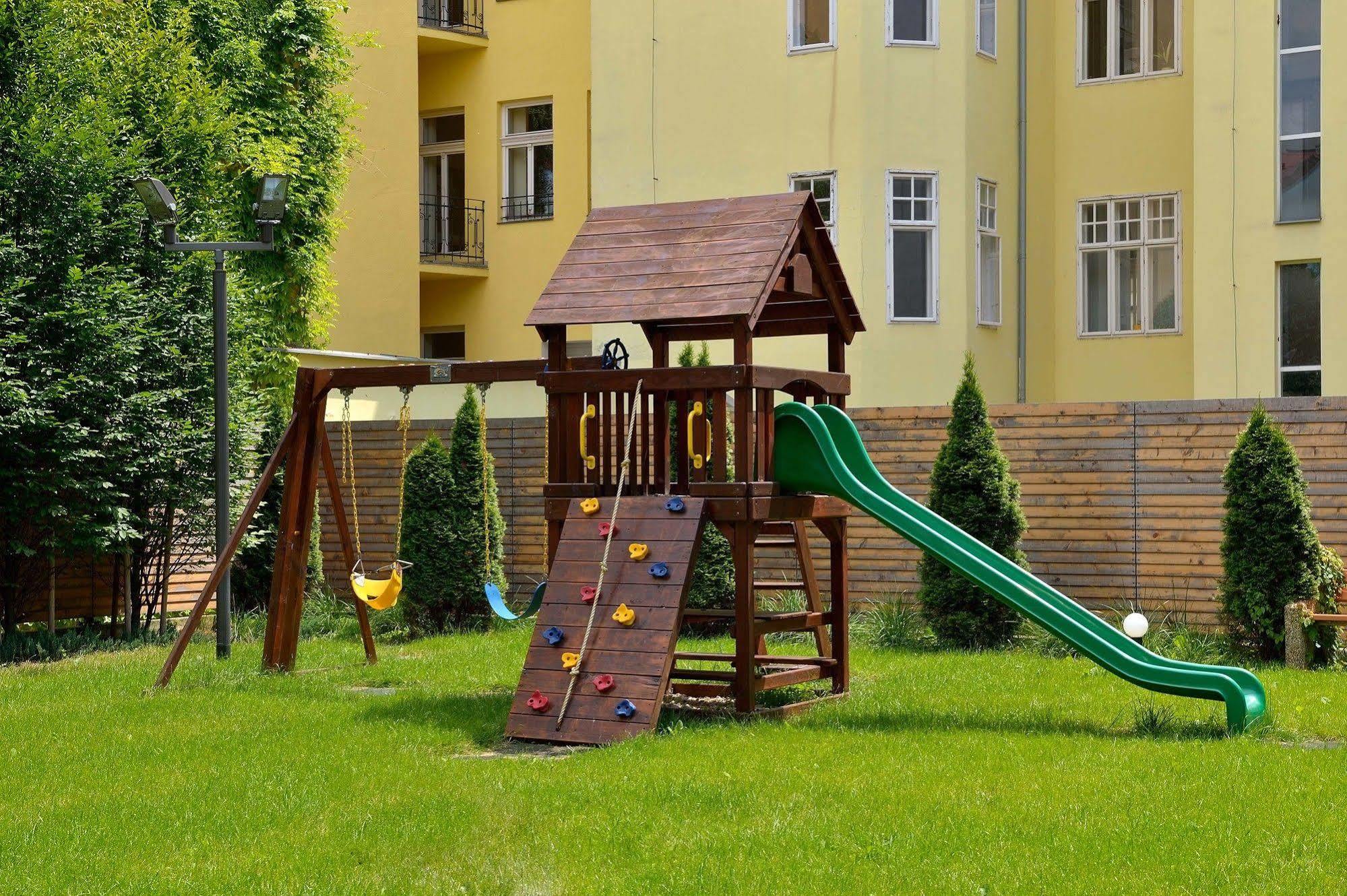 Apartmán Ambiente Serviced - Dunajska Bratislava